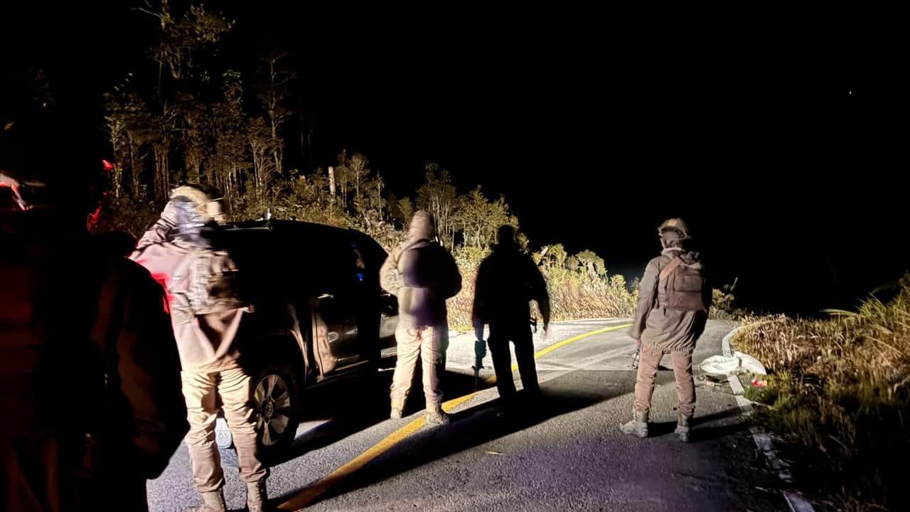 Satgas Damai Cartenz dan TNI Habema Selidiki Dugaan Pembunuhan Sopir di Habema. (Foto: Humas Operasi Damai Cartenz 2026)