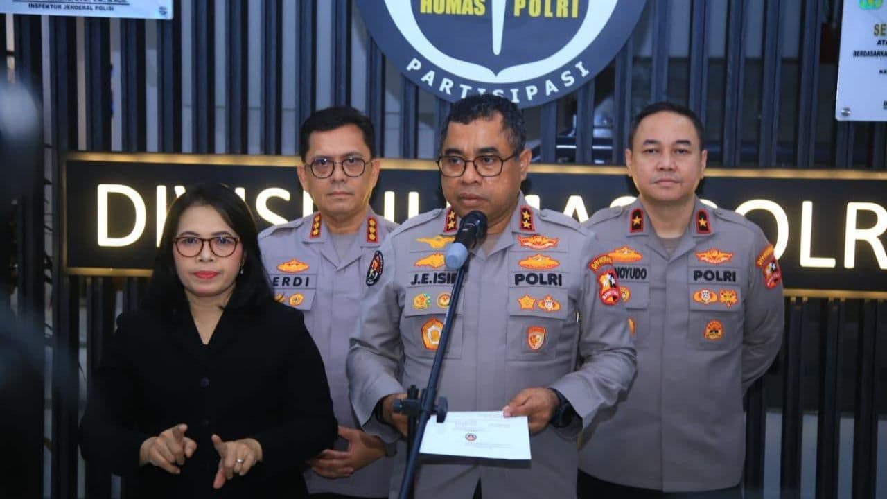 Polri Mutasi 199 Personel, Kakorlantas hingga Tiga Kapolda Berganti